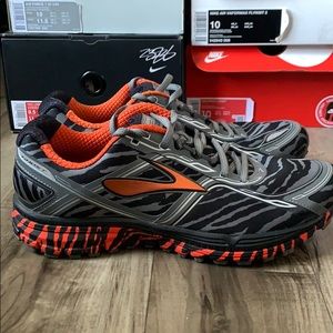 Brook’s Ghost 8 Trail Running Shoes